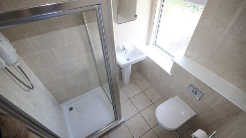 Shower Room at 32 Hunter House Road